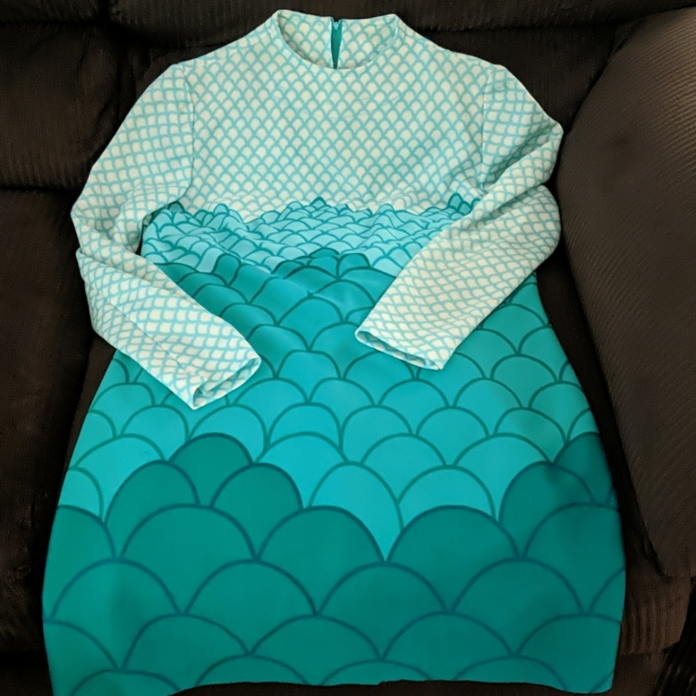 Vintage Mermaid/scales print dress